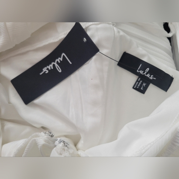 Lulus Amalfi Coast White Pleated Flutter Sleeve Mini Dress Large New - Picture 4 of 4